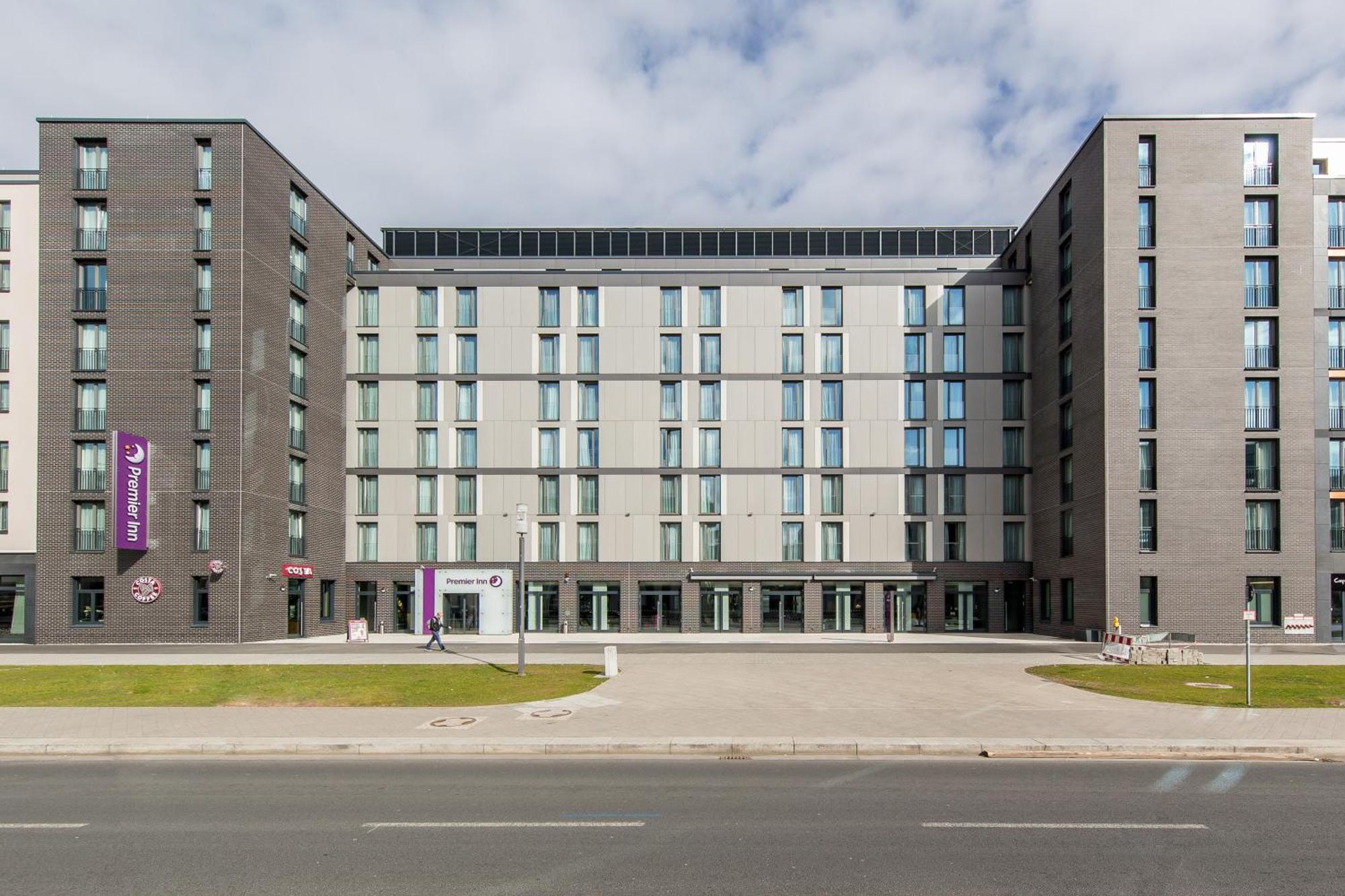 Premier Inn Frankfurt Messe Frankfurt nad Mohanem Exteriér fotografie